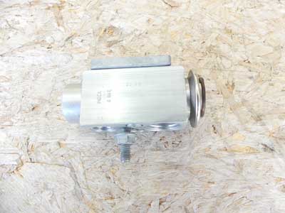 Mercedes AC Expansion Valve 23083001846